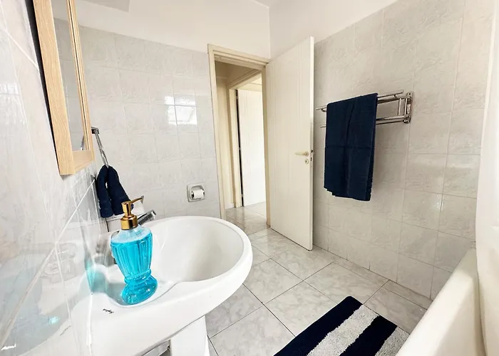 Serenity Sunrise - Lárnaca